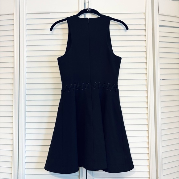 Elizabeth and James Black Fit and Flare Sleeveless Dress Size 4 - Picture 7 of 10